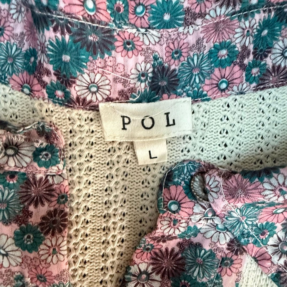 POL Floral Knit Shirt with Pink and Cream Accents - Picture 3 of 16